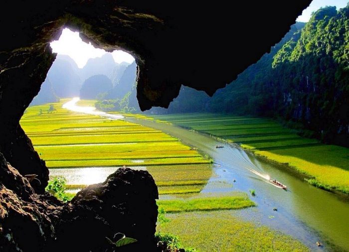 Động Tam Cốc