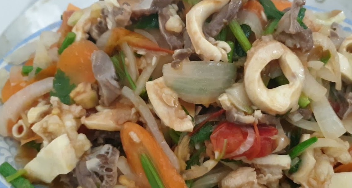 Cuống tim bò xào cần tỏi