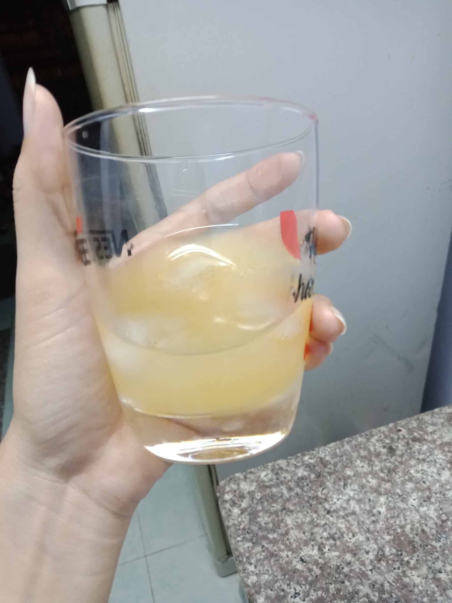 Sử dụng rượu bưởi có tác dụng gì?