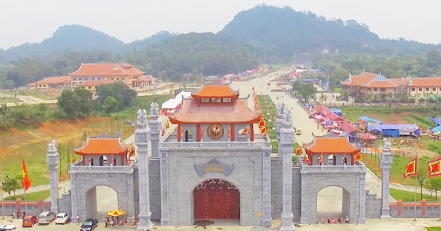 Khu di tích đền Hùng