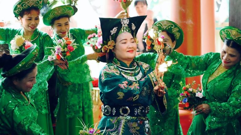 Cô Ngọc Bạch Mai Cô Ngọc Bạch Mai